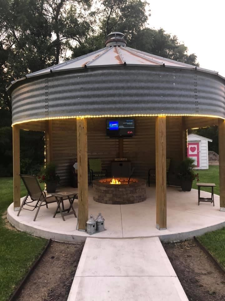 Grain Bin As The Roof Of A Fire Pit, Fire Pit Under Roof